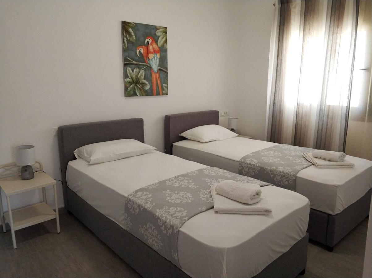 Psaromoura Apartment Agia Pelagia  Buitenkant foto