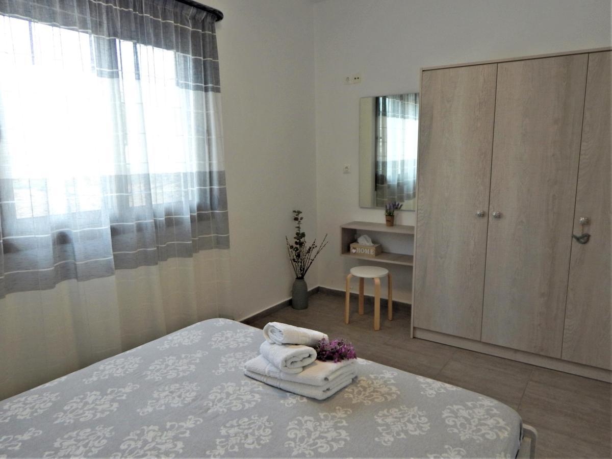 Psaromoura Apartment Agia Pelagia  Buitenkant foto